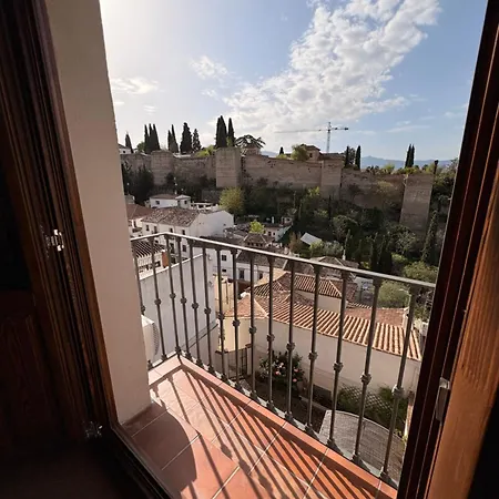 Genteel Mirador De Aixa Apartment *